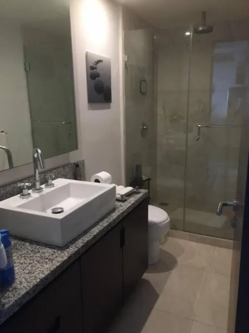 Beautiful 3 Bedroom, Fully Furnished, On The Beach Mazatlán Appartement